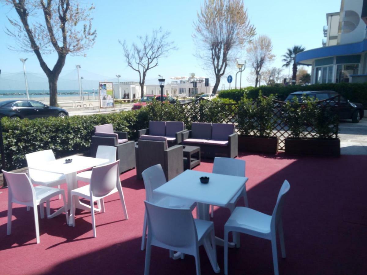 Tyc Hotel Viserbella di Rimini المظهر الخارجي الصورة