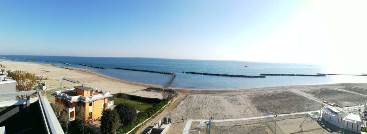 Tyc Hotel Viserbella di Rimini المظهر الخارجي الصورة