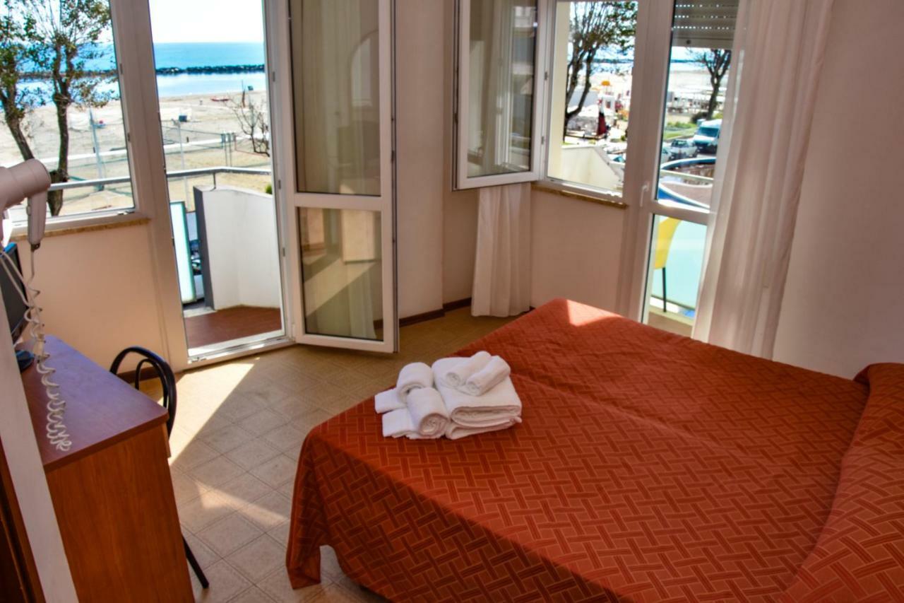 Tyc Hotel Viserbella di Rimini المظهر الخارجي الصورة